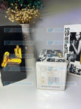 Парфюм Carolina Herrera 212 VIP &ndash; жіночий ванільно-східний аромат з маракуєю, гарденією та бобами тонка 2706367695 фото