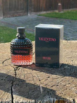 Парфюм Valentino Born In Roma Uomo Coral Fantasy &ndash; чоловічий деревно-східний аромат з бергамотом, яблуком і тютюном 2712843976 фото