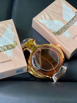 Духи Paco Rabanne Olympea &ndash; женский амброво-цветочный аромат с водяным жасмином, ванилью и сандалом 2711898550 фото